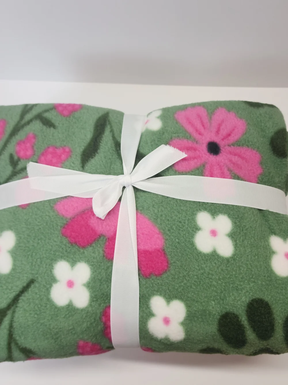 No Sew Throw Kit Cat Feline Floral 48x60